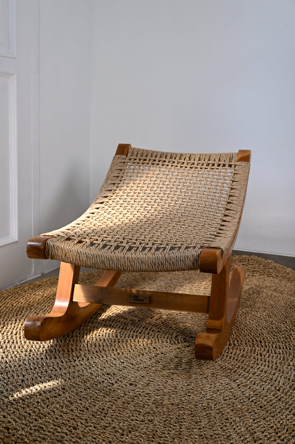 Lola Raffia baby rocker