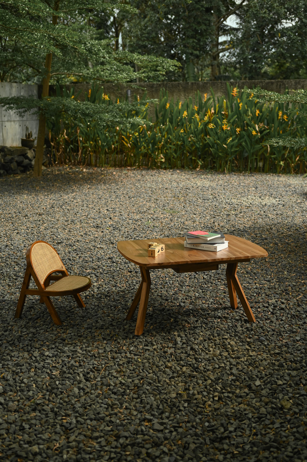 Lola kids table with storage